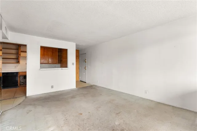 $339,000 | 1140 Pacific Avenue, Unit 19, Long Beach, CA 90813