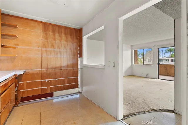 $339,000 | 1140 Pacific Avenue, Unit 19, Long Beach, CA 90813