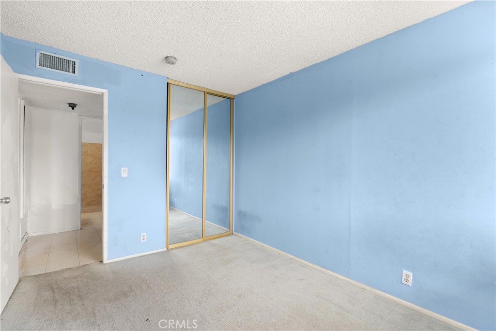 1140 Pacific Avenue, Unit 19 Long Beach, CA 90813 - Photo 17 of 31 Another View of Bedroom 1