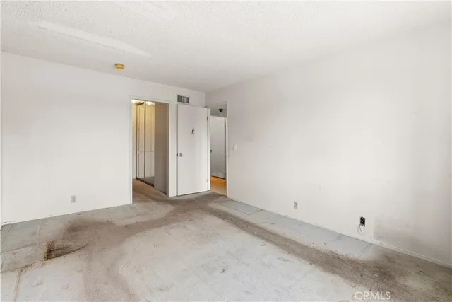 $339,000 | 1140 Pacific Avenue, Unit 19, Long Beach, CA 90813