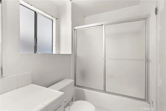 $339,000 | 1140 Pacific Avenue, Unit 19, Long Beach, CA 90813