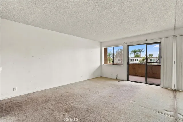 $339,000 | 1140 Pacific Avenue, Unit 19, Long Beach, CA 90813