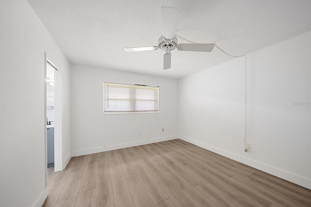 3818 Roxane Boulevard, Unit 157 Sarasota, FL 34235 - Photo 22 of 34