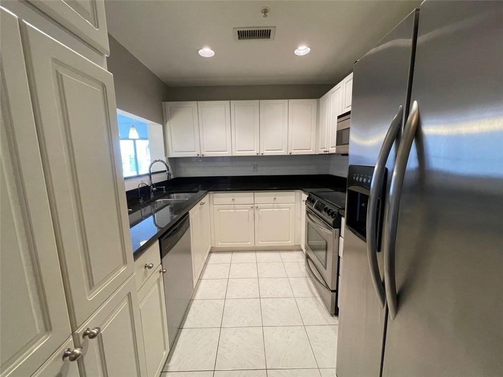 3475 Oak Valley Road Northeast, Unit 1480 Atlanta, GA 30326 - Photo 7 of 28 Gallery Image 7
