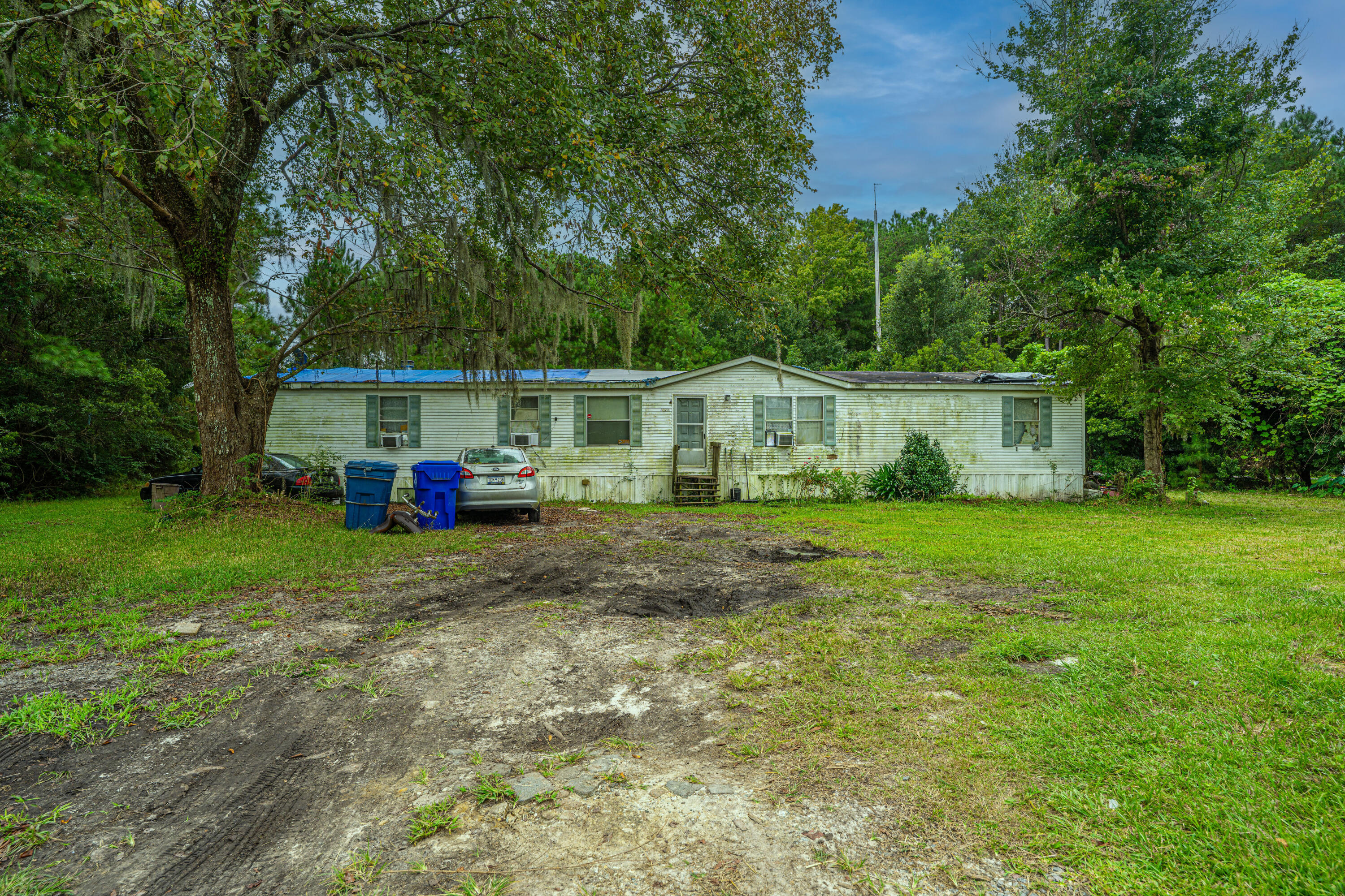 3177 Sanders Road Charleston, SC 29414 - Photo 5 of 16 3177SandersRd005