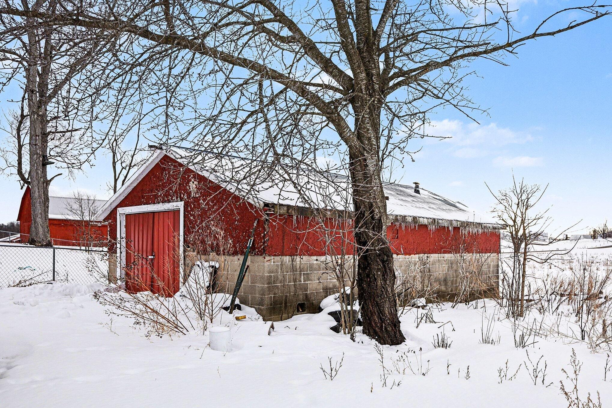 5947 East State Road Hastings, MI 49058 - Photo 23 of 26 023_file_3300