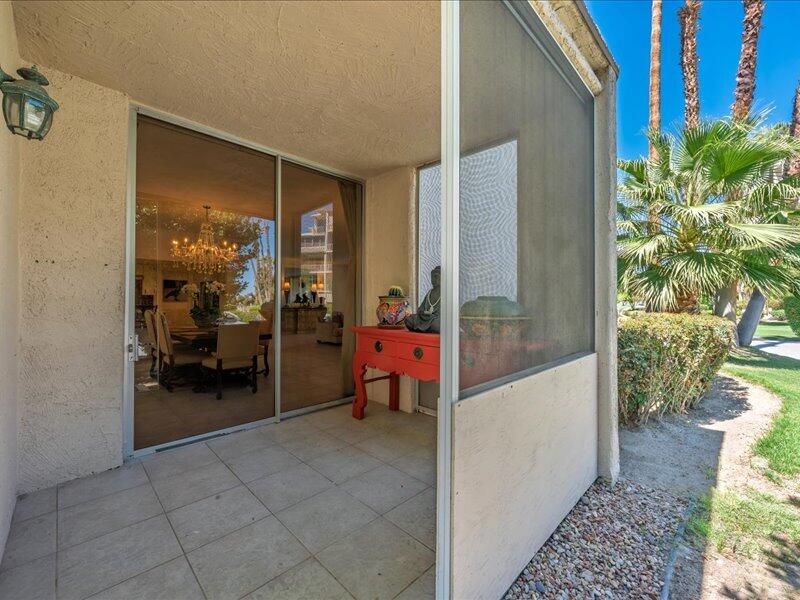 899 Island Drive, Unit 102 Rancho Mirage, CA 92270 - Photo 13 of 41 13-Photo-10