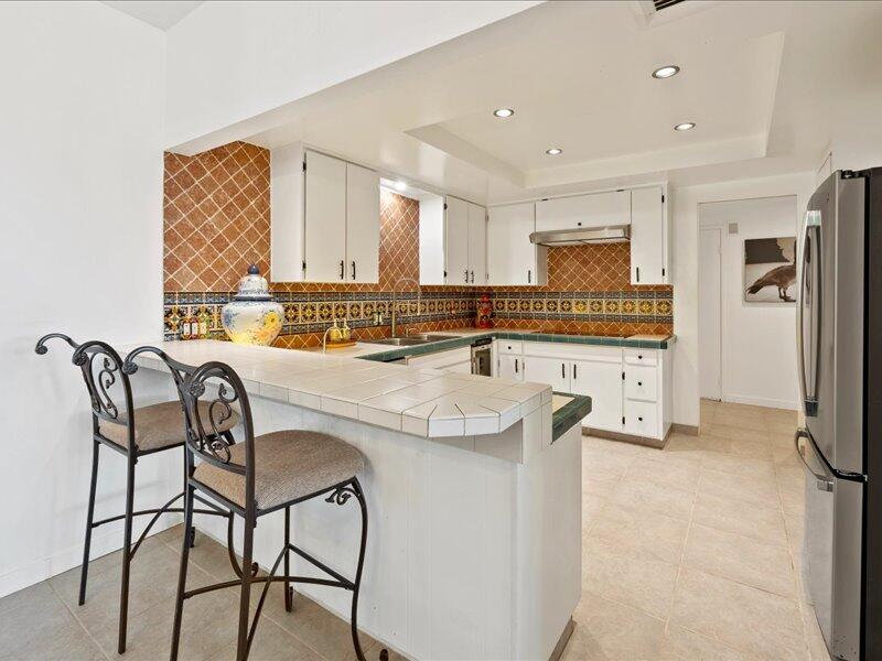 899 Island Drive, Unit 102 Rancho Mirage, CA 92270 - Photo 23 of 41 23-Photo-21