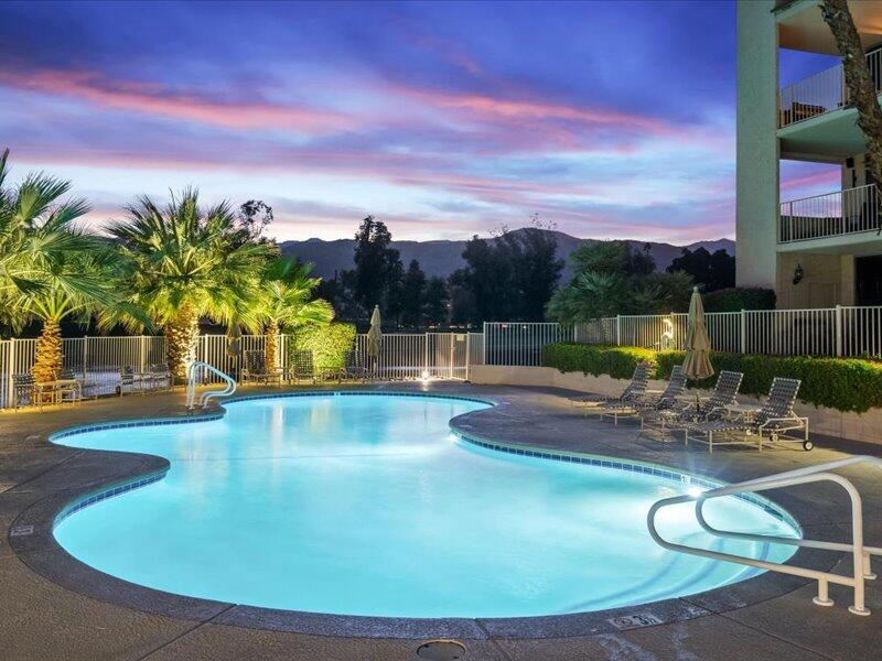 899 Island Drive, Unit 102 Rancho Mirage, CA 92270 - Photo 40 of 41 40-899 Pool 2