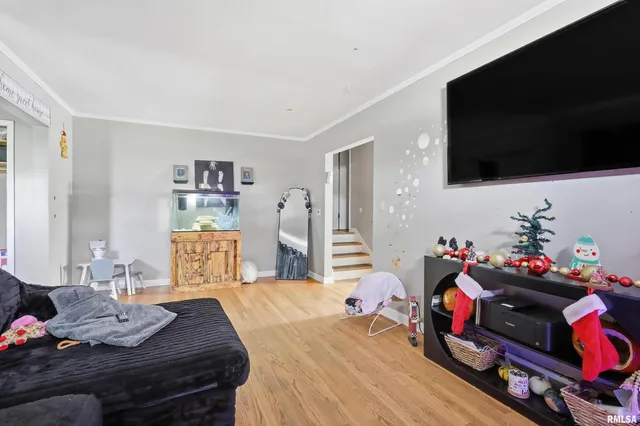 $169,900 | 1628 25th Avenue, Rock Island, IL 61201