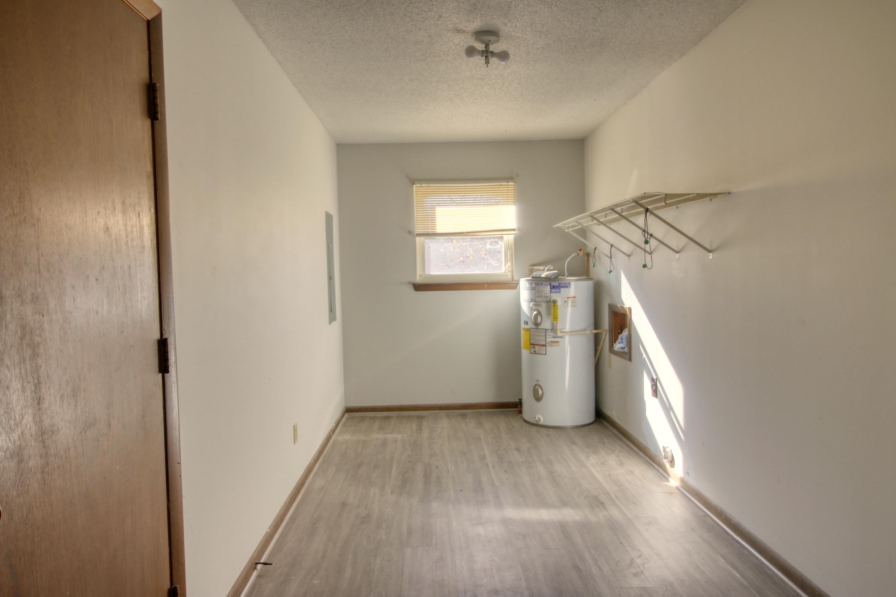 269 Potato Farm Road Crossville, TN 38571 - Photo 15 of 27 Laundry