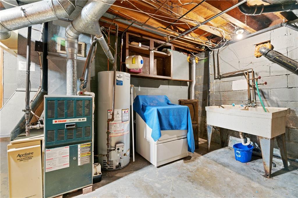 1302 Rankin Road McKeesport, PA 15131 - Photo 26 of 38 a view of outdoor space and barbecue grill