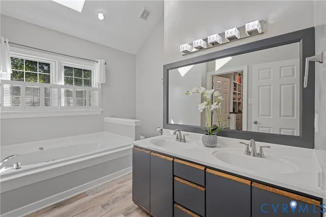 a bathroom with bathtub