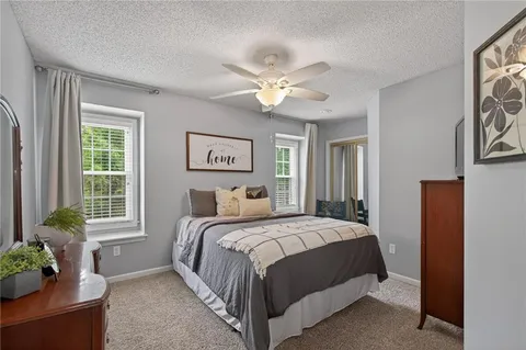 $410,000 | 5316 59th Terrace, Kansas City, MO 64151