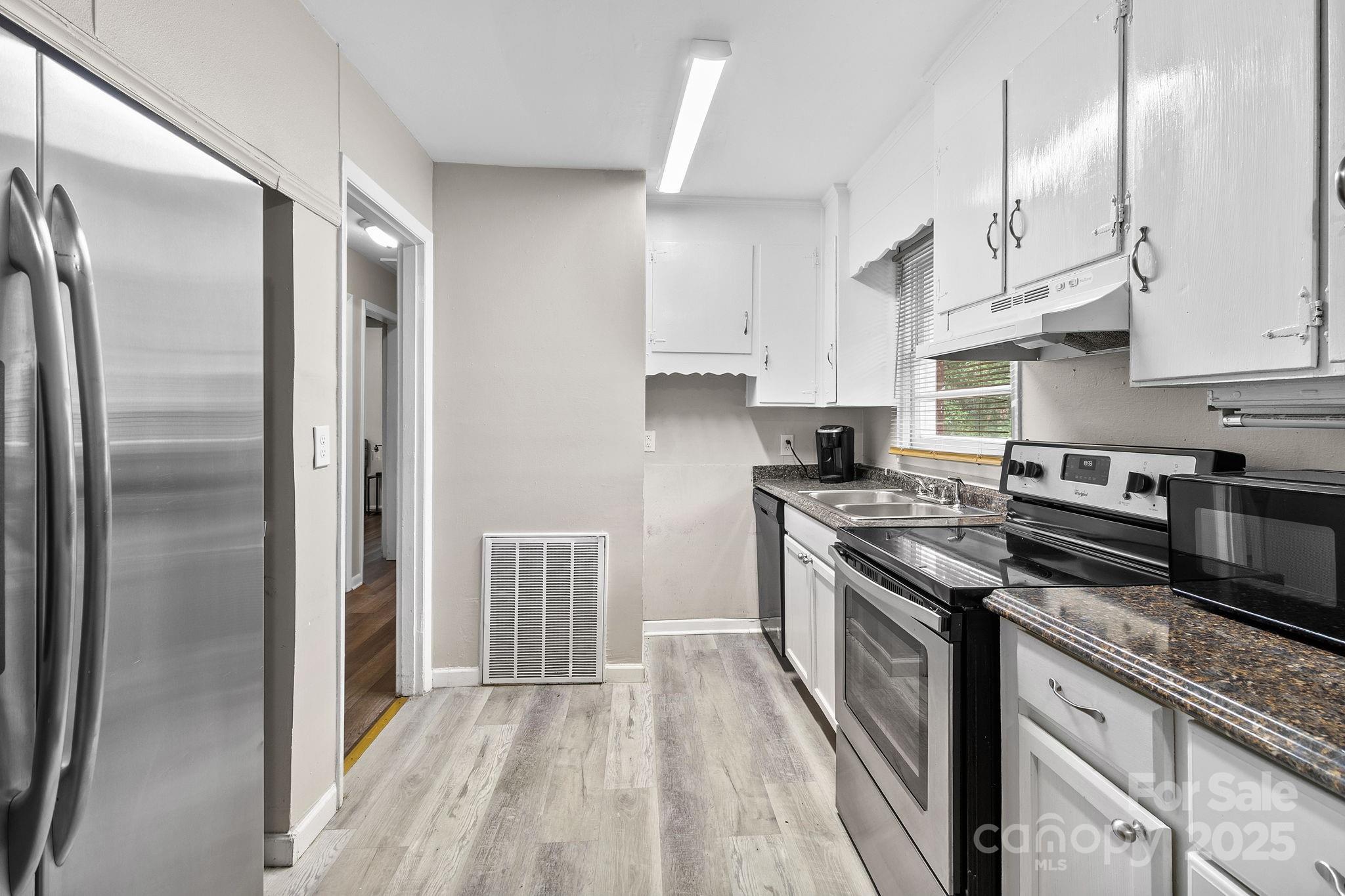 310 Cedarwood Street Spring Lake, NC 28390 - Photo 27 of 47