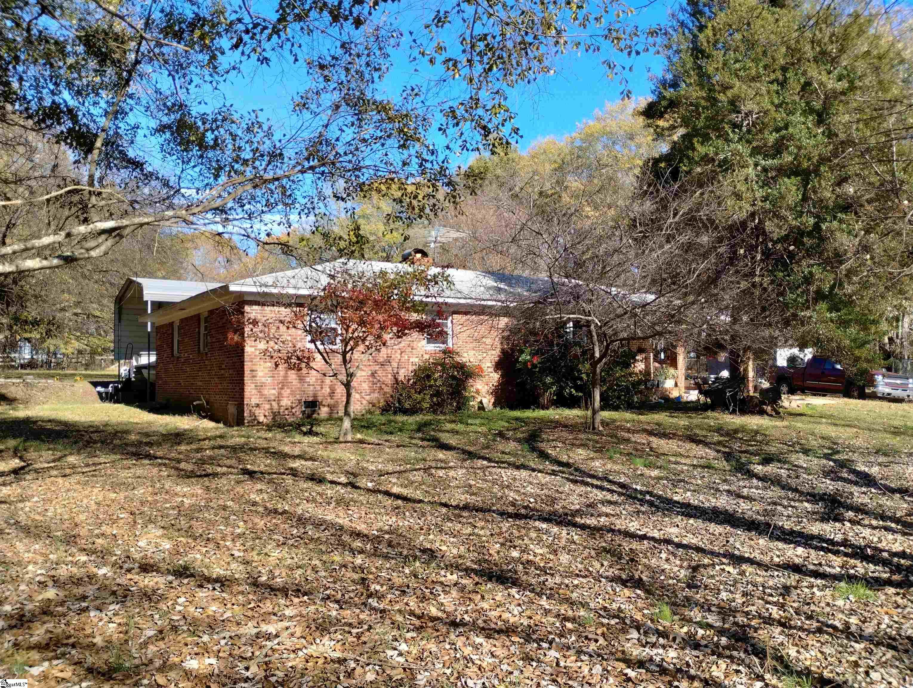1067 Fairview Church Road Fountain Inn, SC 29644 - Photo 1 of 29