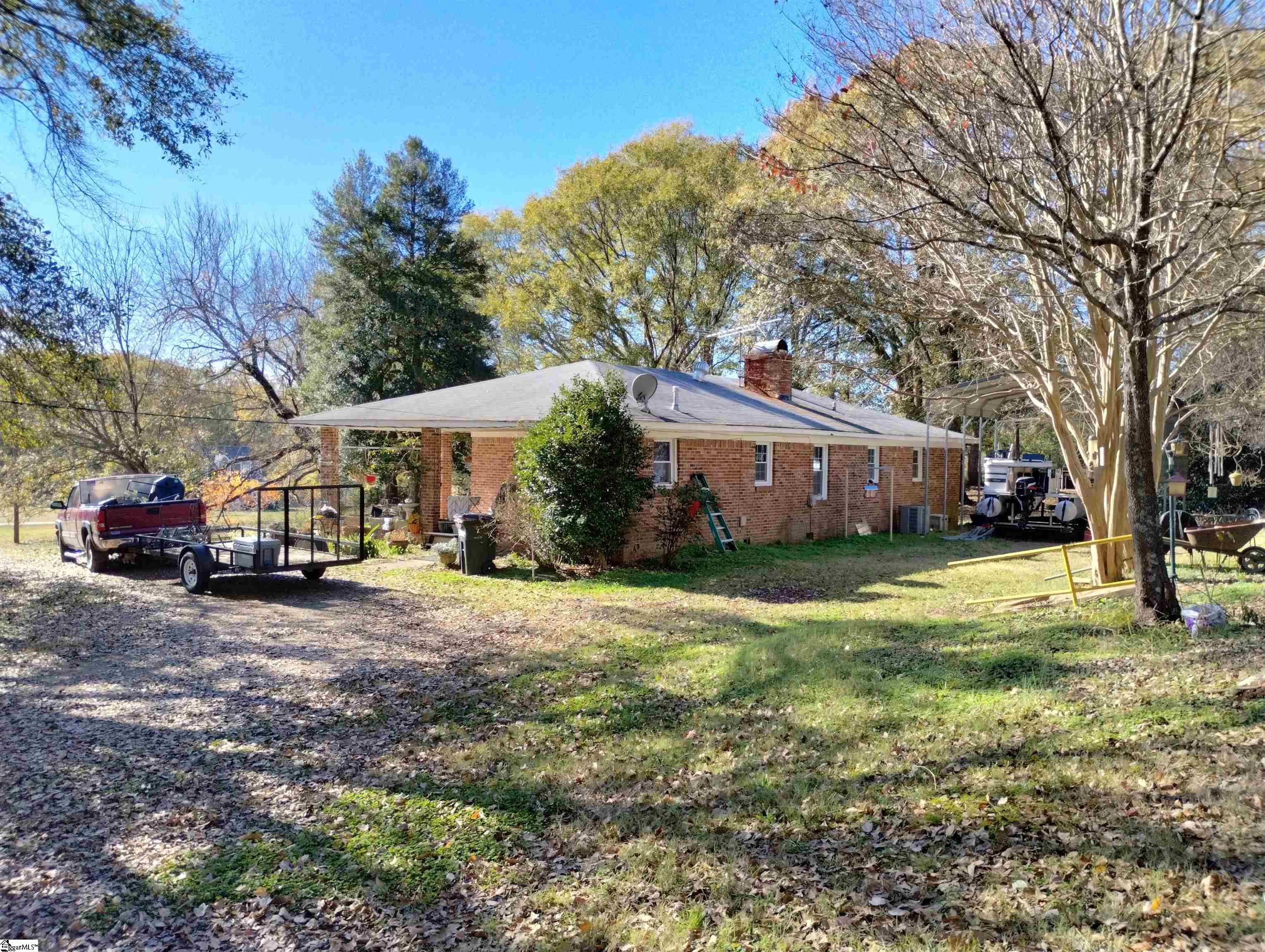 1067 Fairview Church Road Fountain Inn, SC 29644 - Photo 14 of 29