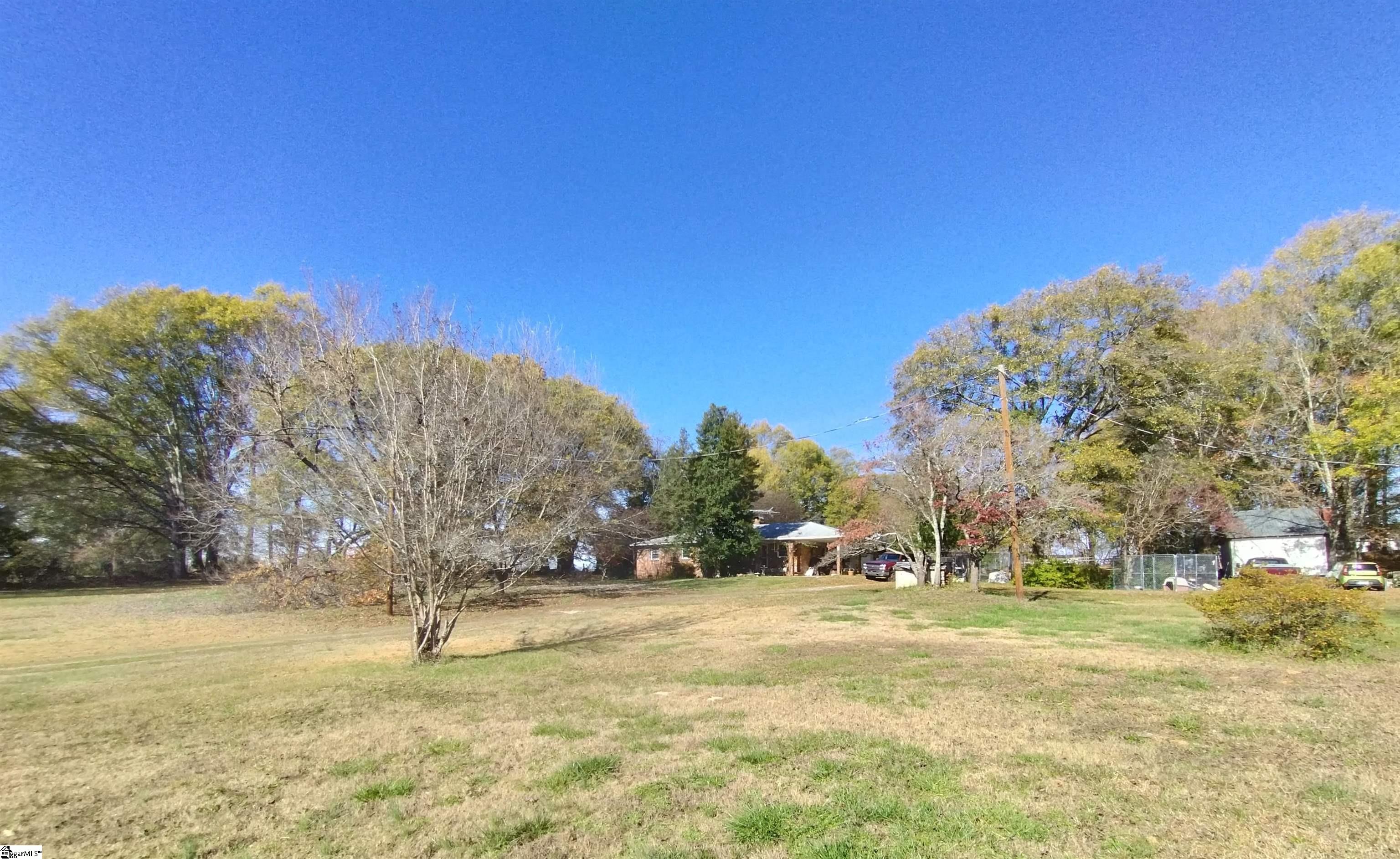 1067 Fairview Church Road Fountain Inn, SC 29644 - Photo 18 of 29