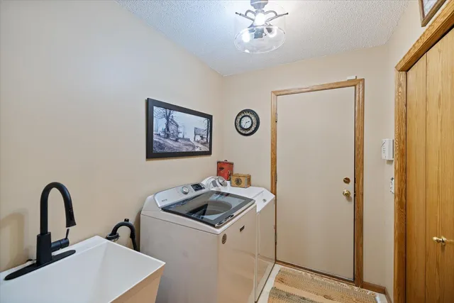 $424,900 | 2300 Pepperridge Lane, Northfield, MN 55057