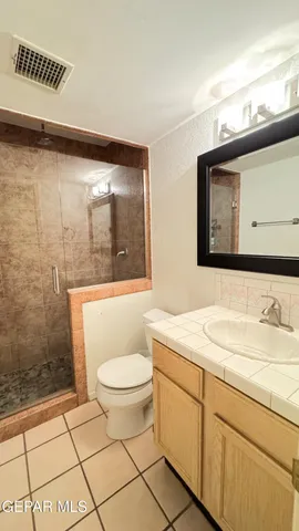 $339,500 | 31 Stratford Hall Circle, El Paso, TX 79912