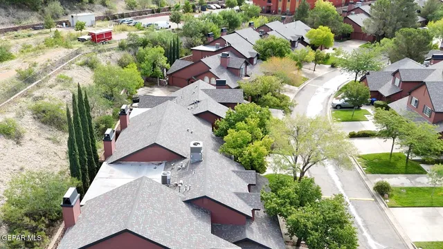 $339,500 | 31 Stratford Hall Circle, El Paso, TX 79912