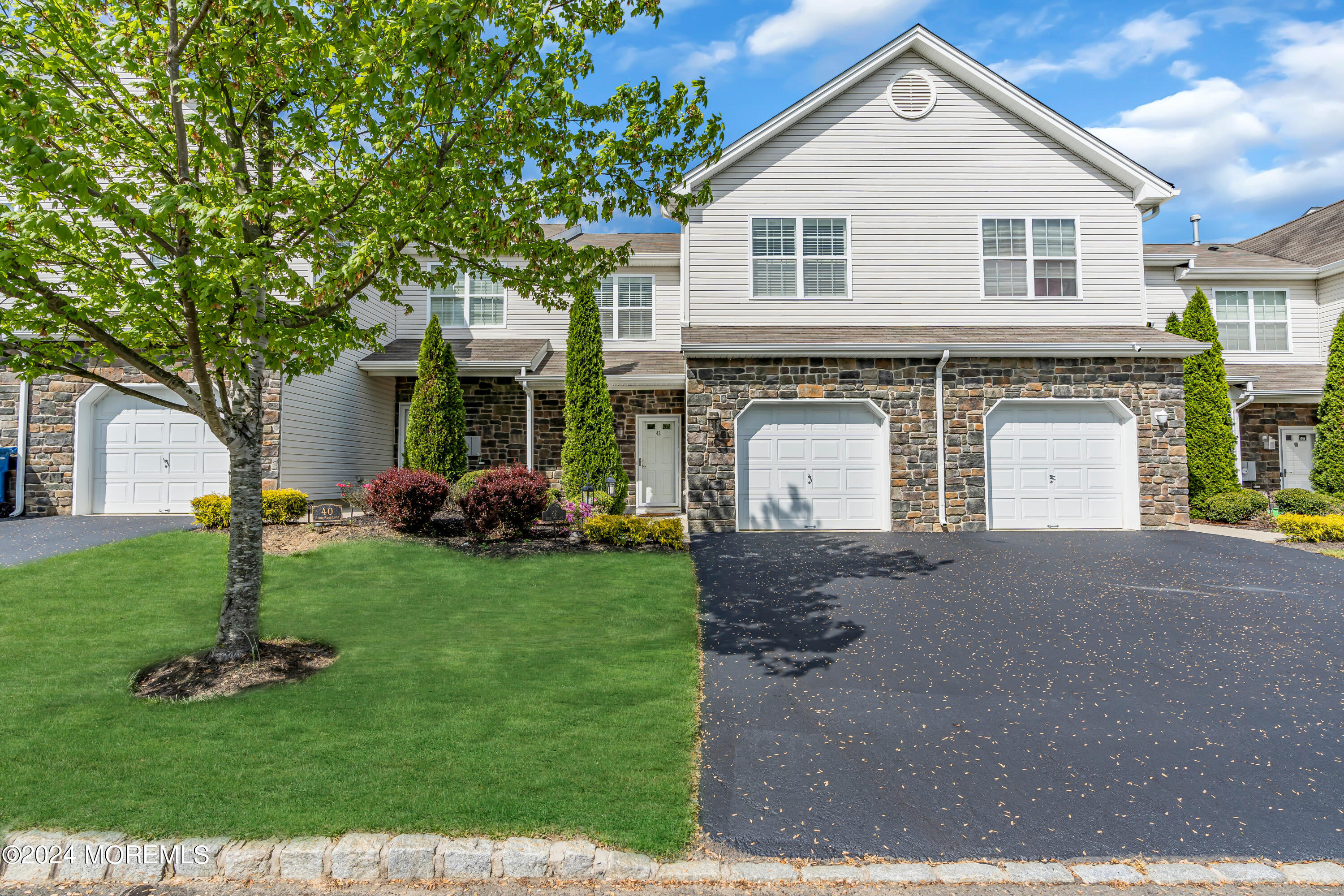 42 Santa Rosa Lane Tinton Falls, NJ 07753 - Photo 2 of 19 Front 2