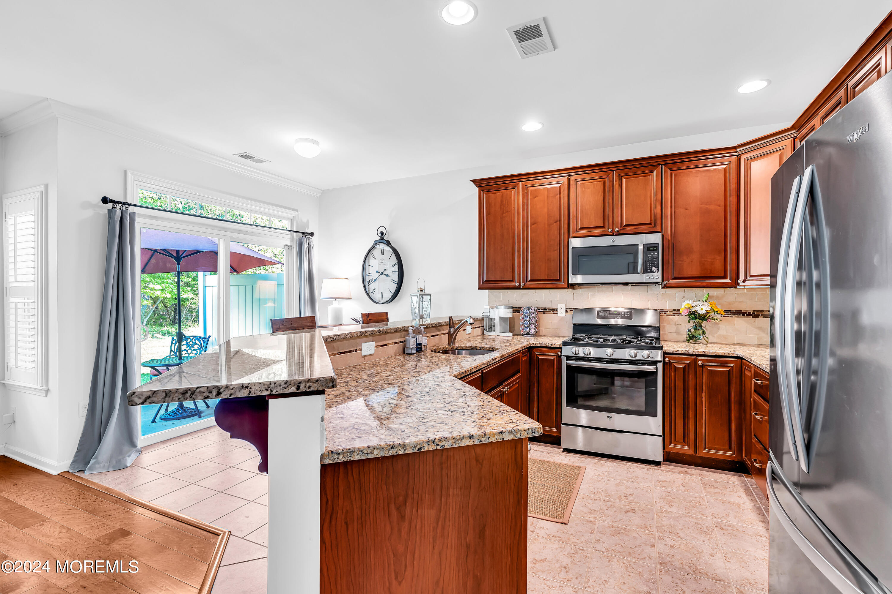 42 Santa Rosa Lane Tinton Falls, NJ 07753 - Photo 7 of 19 Kitchen