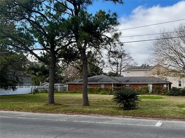 $419,000 | 364 Bonnabel Boulevard, Metairie, LA 70005
