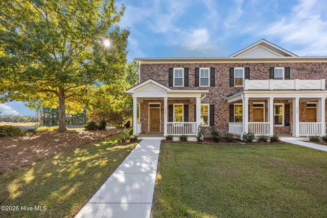 $2,000 | 3901 Harkers Way, New Bern, NC 28562