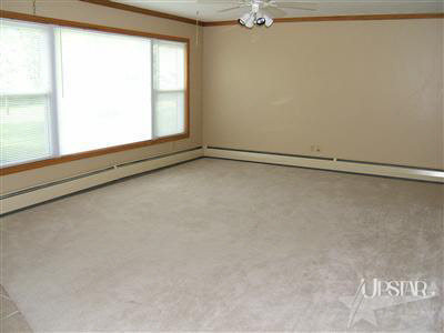 6430 West Hills Road Fort Wayne, IN 46804 - Photo 8 of 15 Gallery Image 8