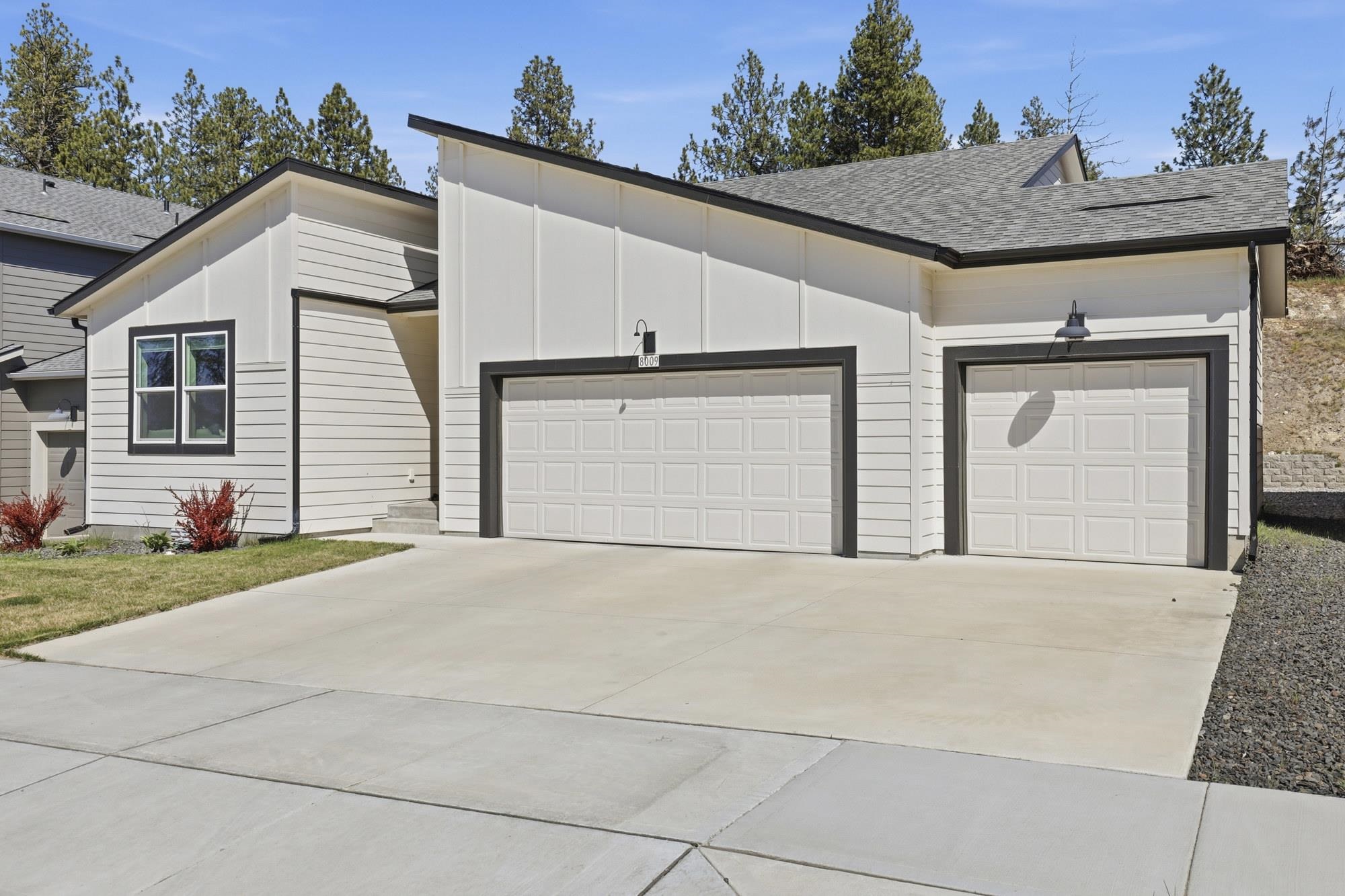 8009 South Avery Road Cheney, WA 99004 - Photo 2 of 45