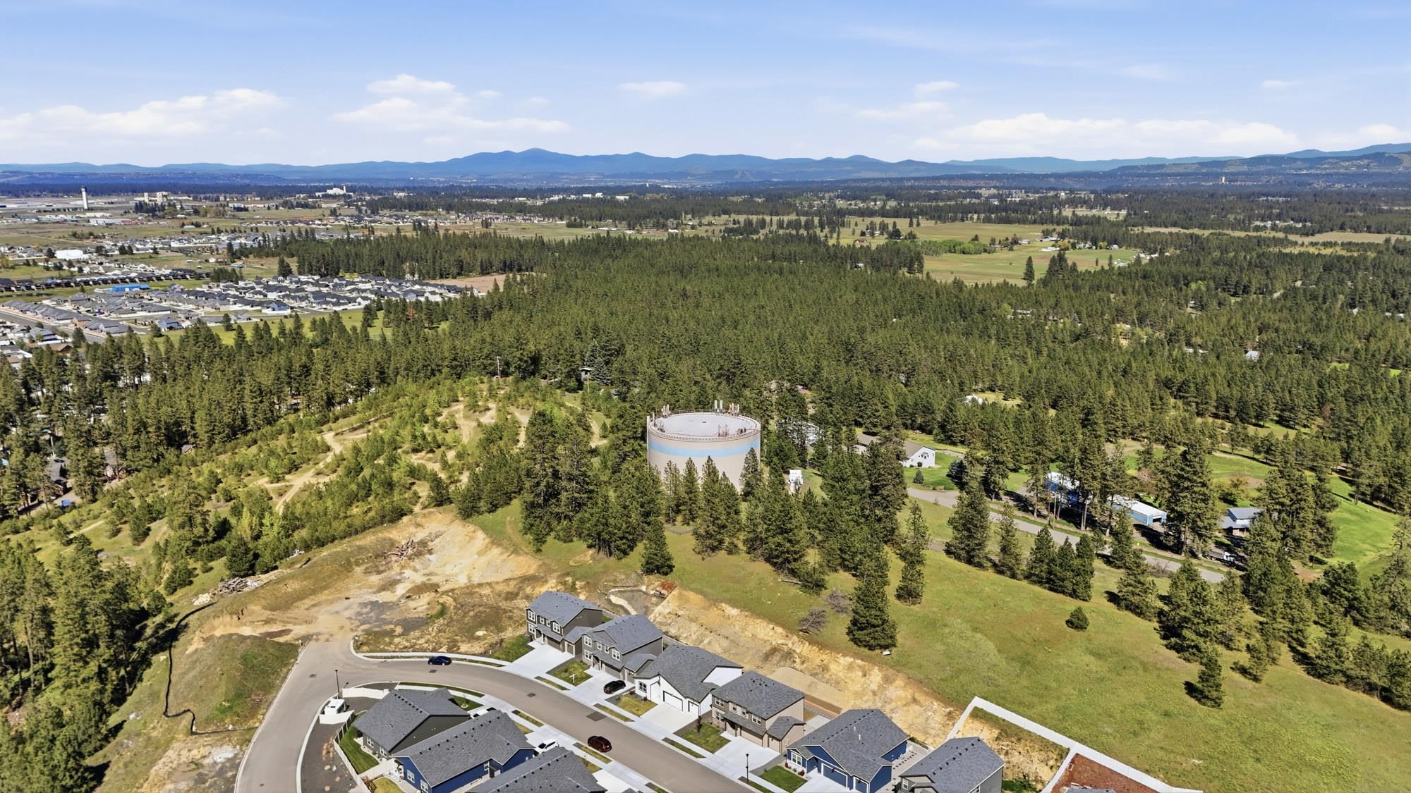 8009 South Avery Road Cheney, WA 99004 - Photo 41 of 45