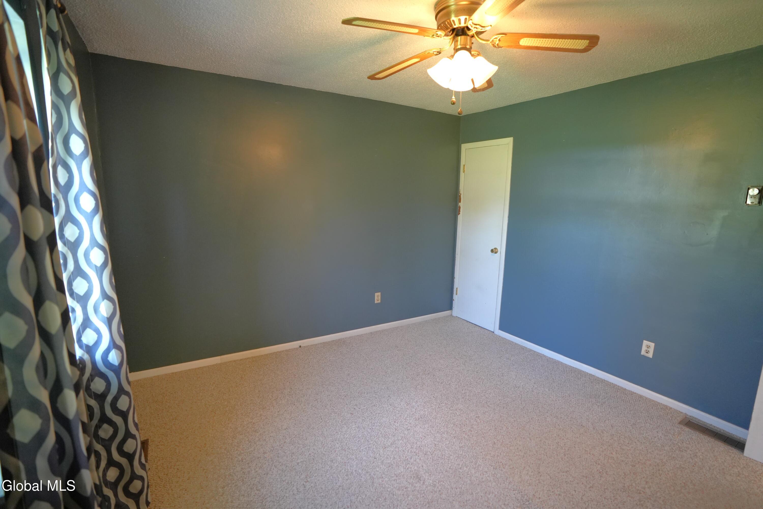 301 Bemis Road Gloversville, NY 12078 - Photo 16 of 26 14