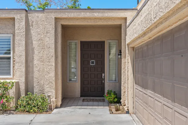 $684,900 | 30 San Juan Drive, Rancho Mirage, CA 92270