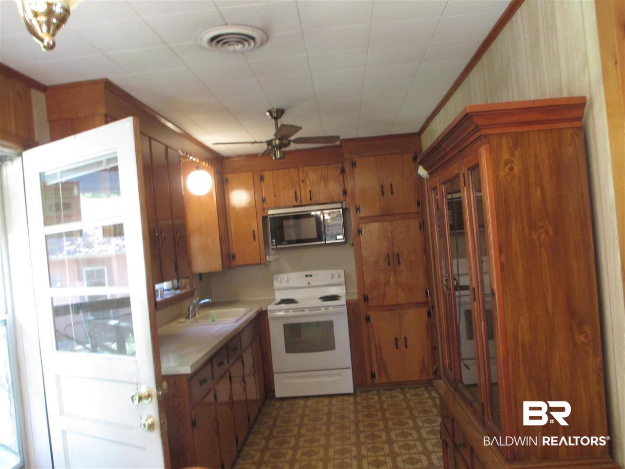 12589 Main Street Elberta, AL 36530 - Photo 3 of 13