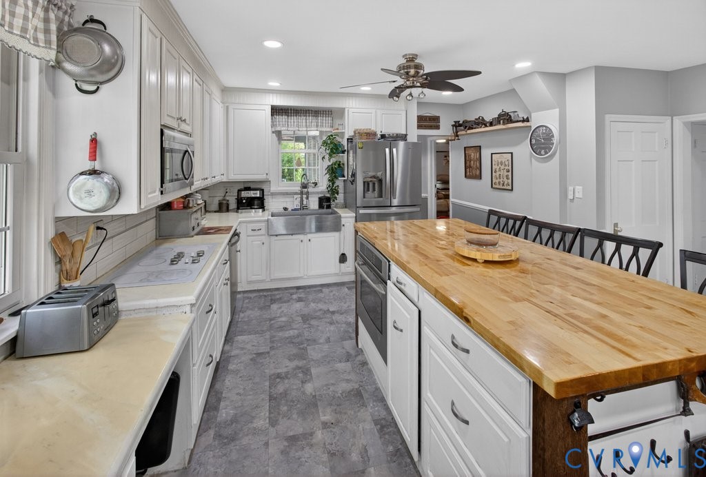 1703 New Market Road Henrico, VA 23231 - Photo 9 of 32