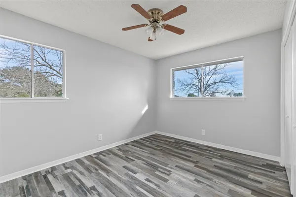 $2,300 | 2736 East State Highway 29, Burnet, TX 78611