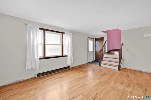 $299,000 | 1091 Flanders Road, Coventry, CT 06238