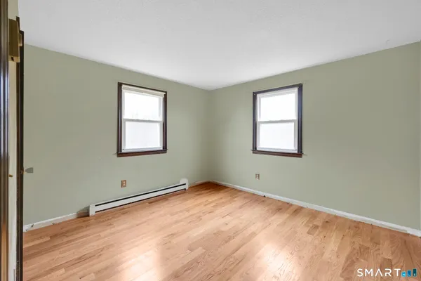 $299,000 | 1091 Flanders Road, Coventry, CT 06238