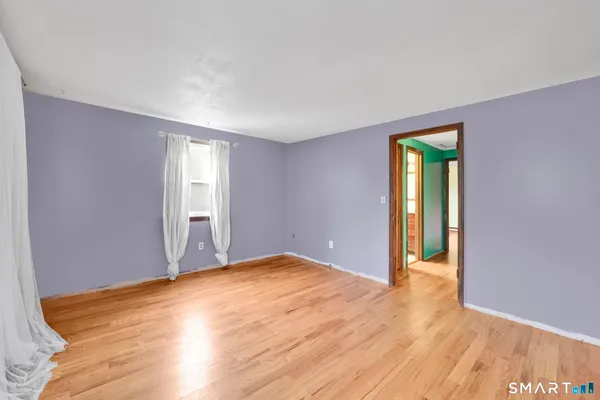 $299,000 | 1091 Flanders Road, Coventry, CT 06238