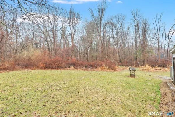 $299,000 | 1091 Flanders Road, Coventry, CT 06238