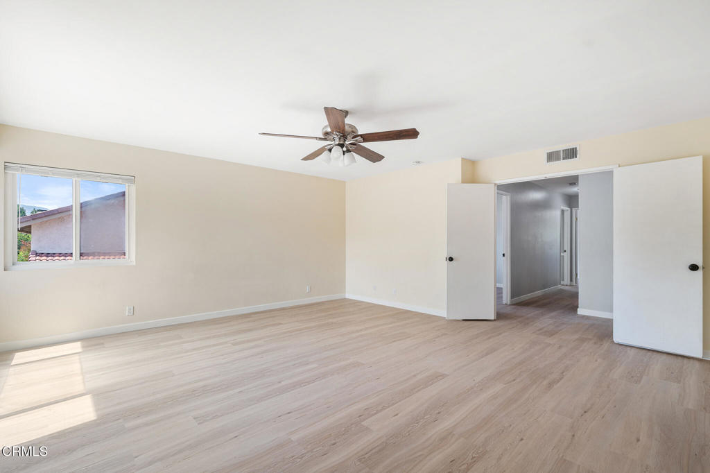 28942 Rue Daniel Santa Clarita, CA 91387 - Photo 26 of 43 DSC01679