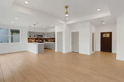 $259,900 | 330 South Pine Harbour Drive, Coldspring, TX 77331