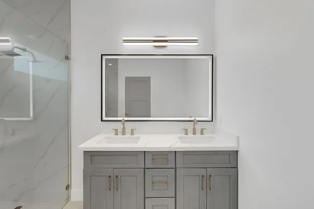 $259,900 | 330 South Pine Harbour Drive, Coldspring, TX 77331