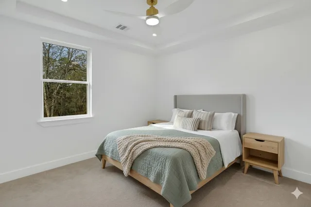 $259,900 | 330 South Pine Harbour Drive, Coldspring, TX 77331