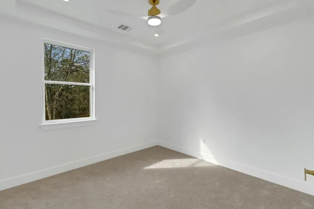 $259,900 | 330 South Pine Harbour Drive, Coldspring, TX 77331