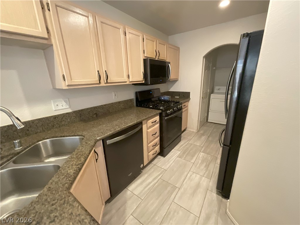 509 Amber Sunset Street Henderson, NV 89015 - Photo 19 of 31