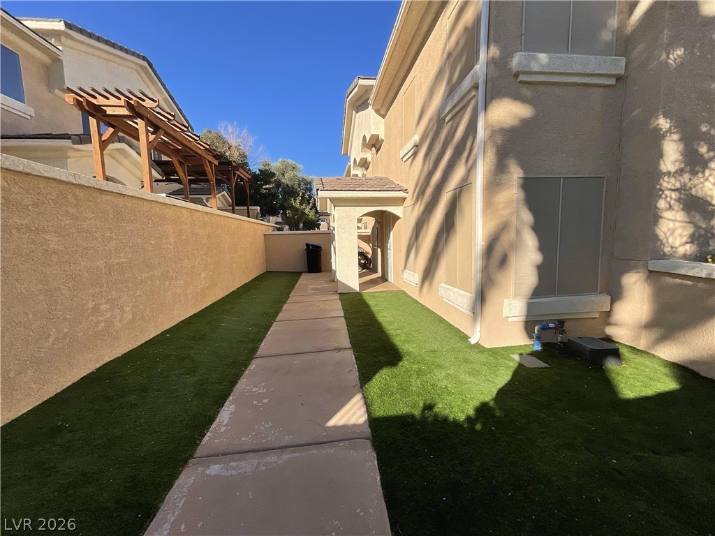 509 Amber Sunset Street Henderson, NV 89015 - Photo 4 of 31