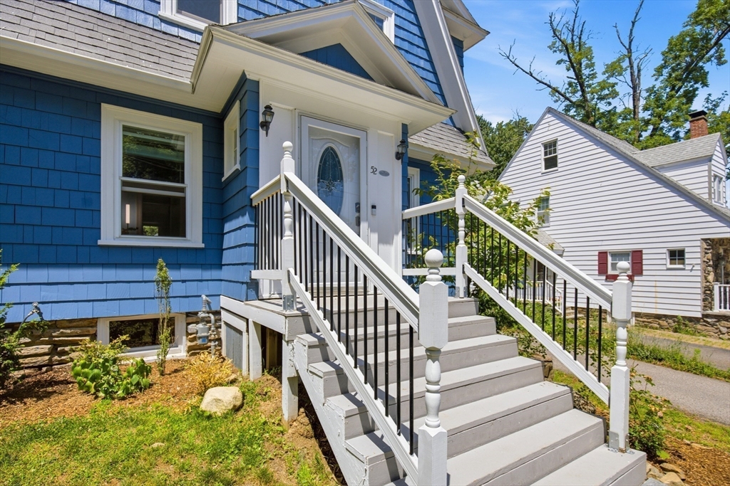 52 Eagle Road Worcester, MA 01605 - Photo 5 of 42