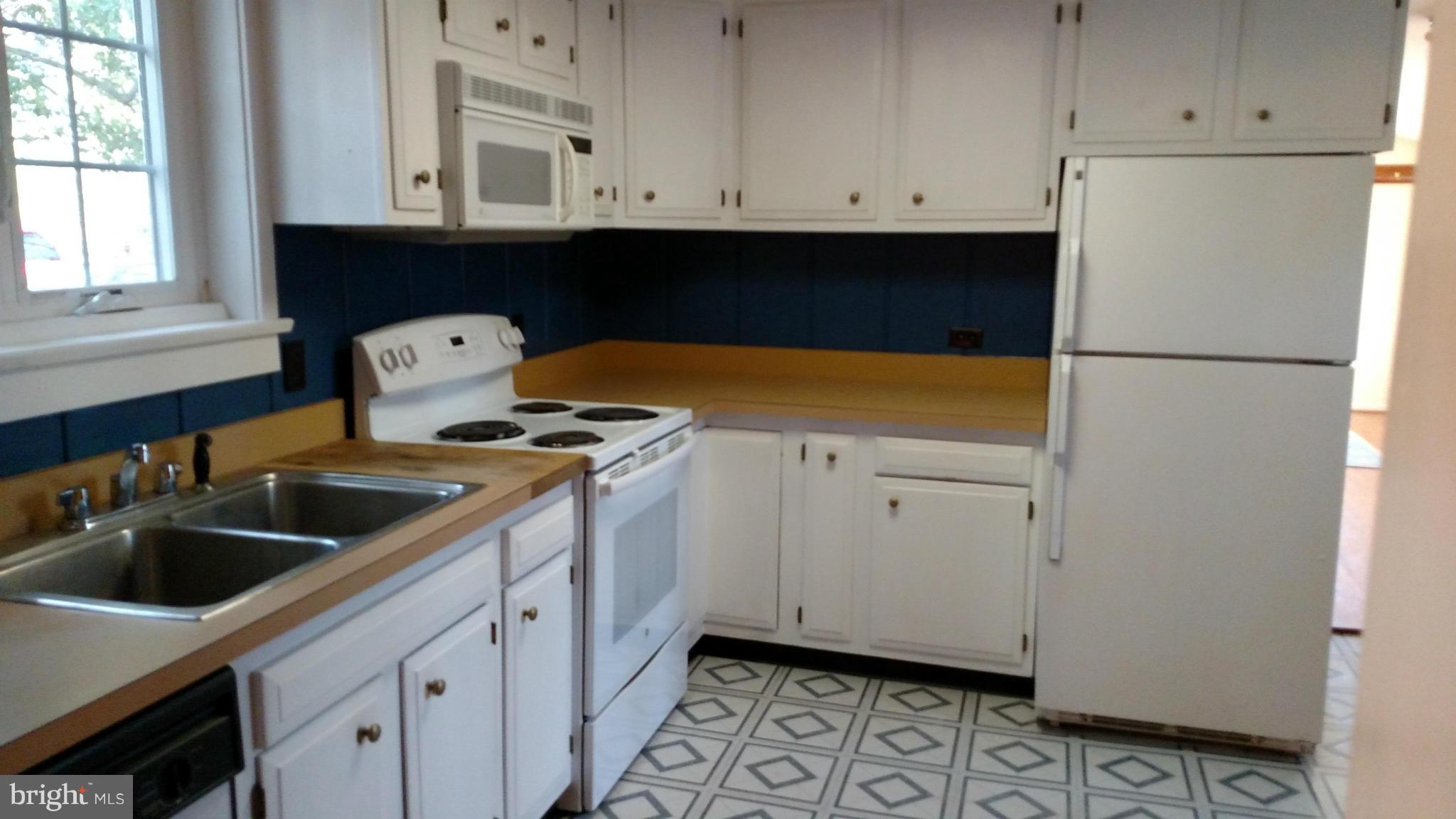 18151 River Road Tall Timbers, MD 20690 - Photo 6 of 26 Kitchen